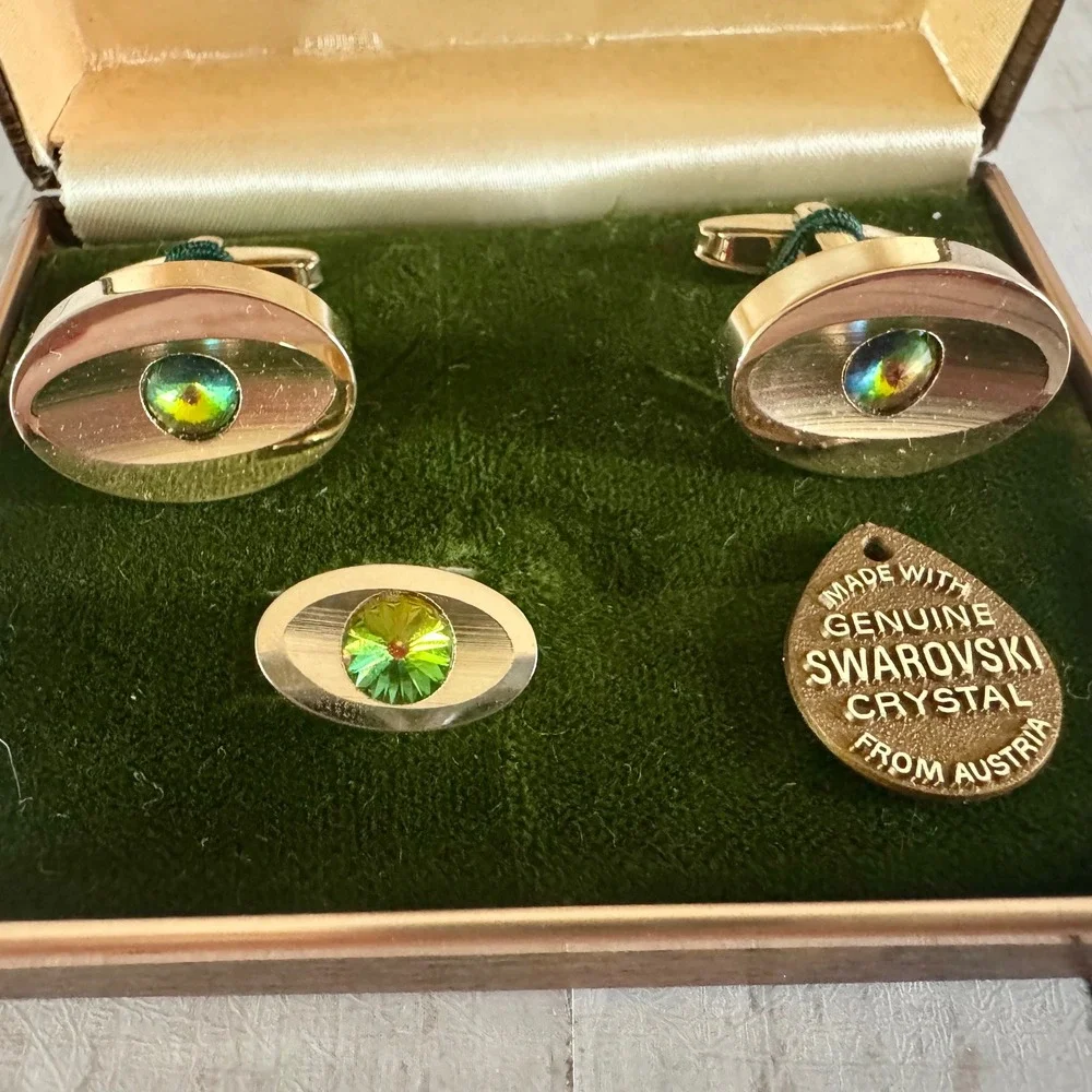 Vintage Sarah Coventry Gold Tone Swarovski Crystal Cufflinks and Tie Tack Set